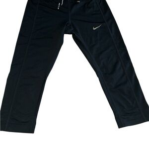 Nike Dri-Fir Cropped Black Leggings
